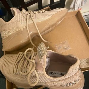 Steve Madden Maxima Sneakers
